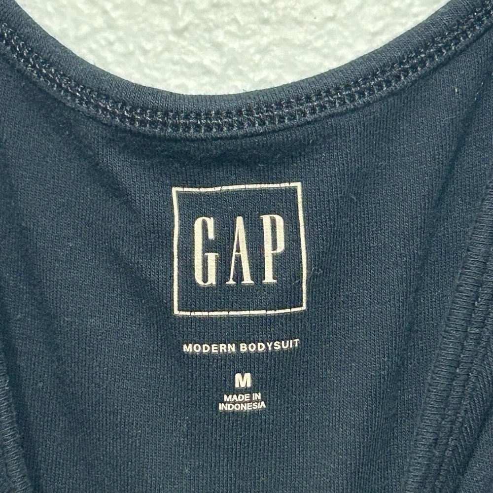 Gap Black Button Snap Modern Scoop Neck Tank Top Bodysuit Women's Size M - Picture 3 of 6